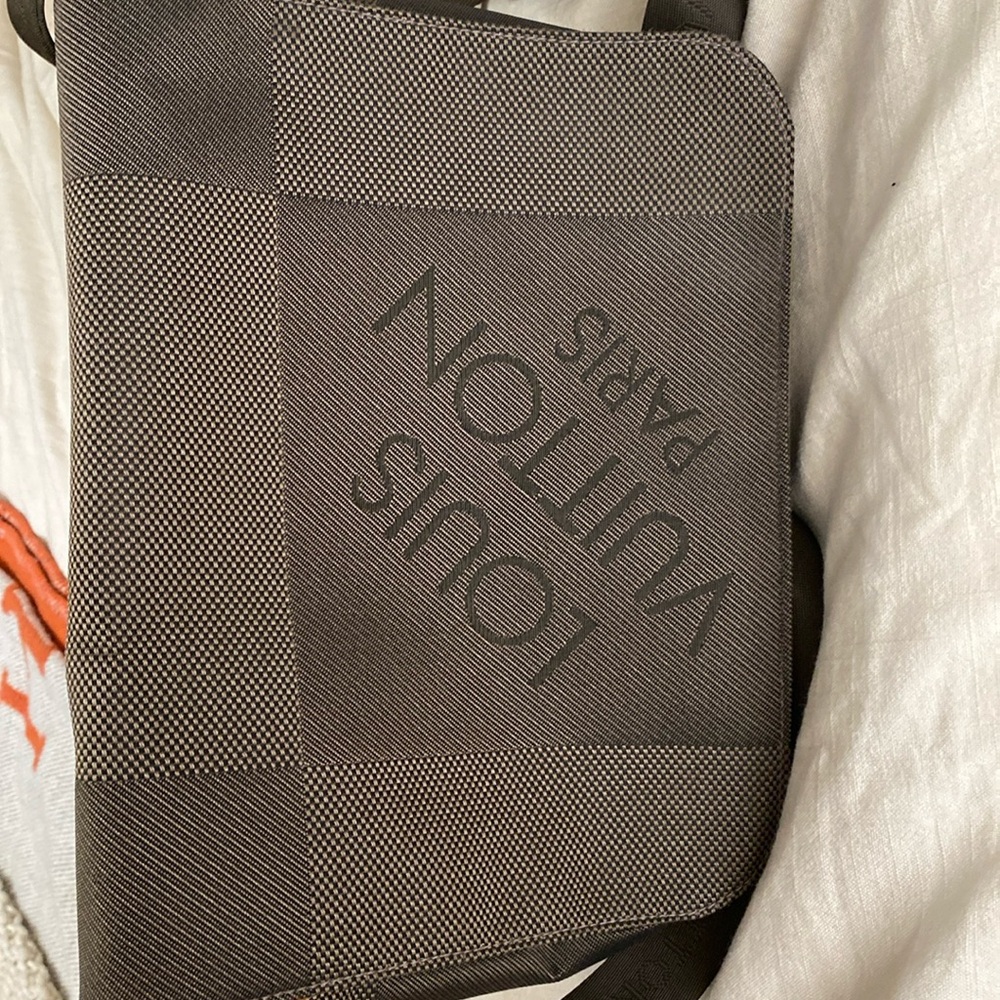 Louis Vuitton Geant Monogram Flap Messenger